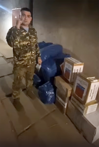 На днях в зону СВО ушёл очередной груз гуманитарной помощи, в т.ч. и маскировочные сети, собранный общими усилиями жителей Лухского района.